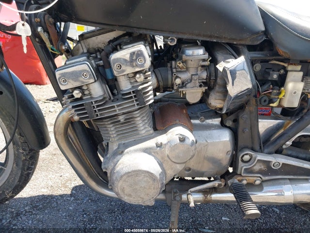 Suzuki Gs750 T