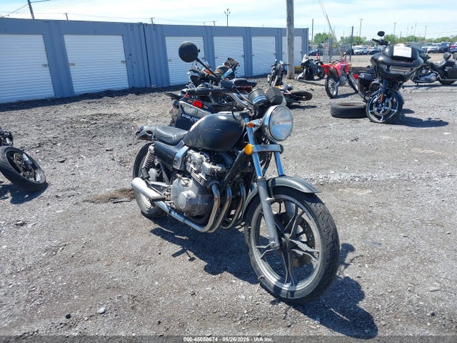 Salvage Suzuki Gs750 Image