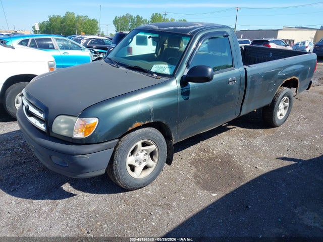 Toyota Tundra Base V8