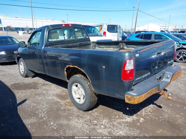 Toyota Tundra Base V8