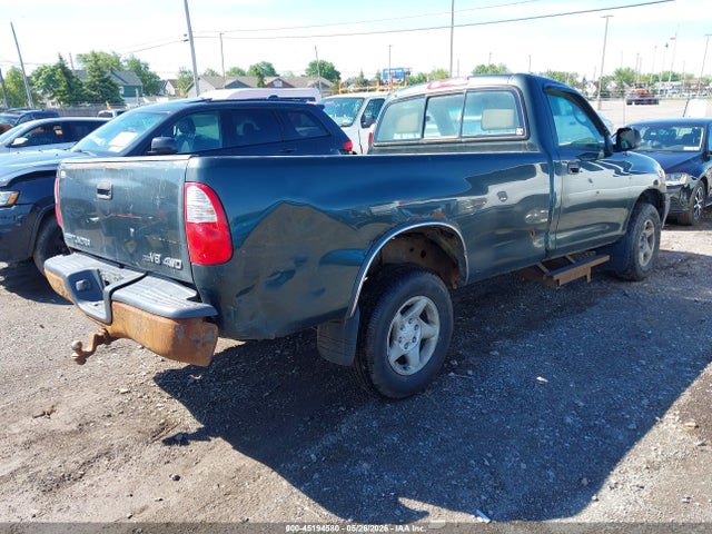 Toyota Tundra Base V8