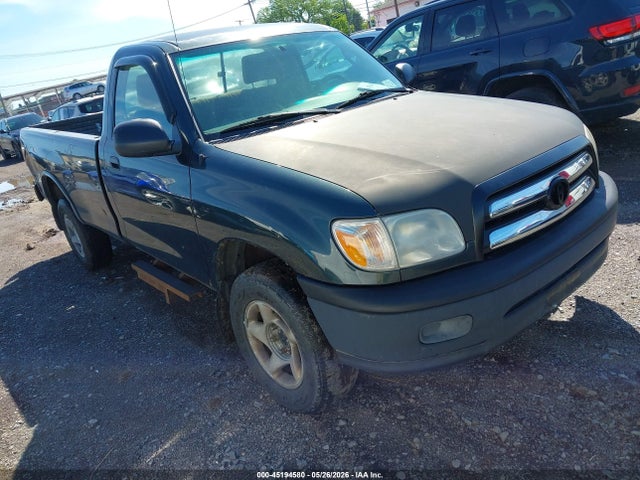 Salvage Toyota Tundra Image