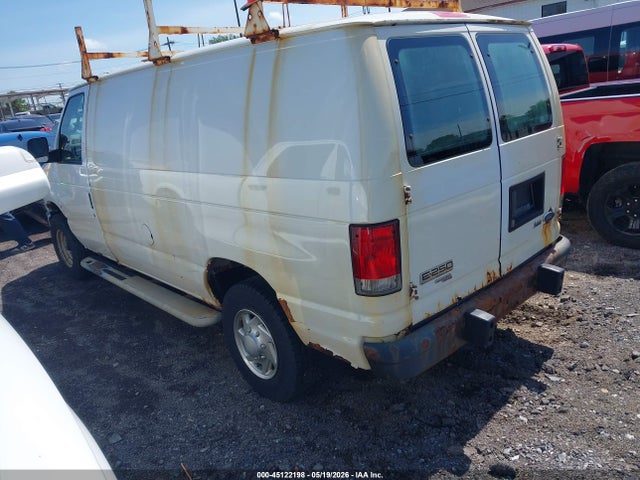Ford E-250 Commercial