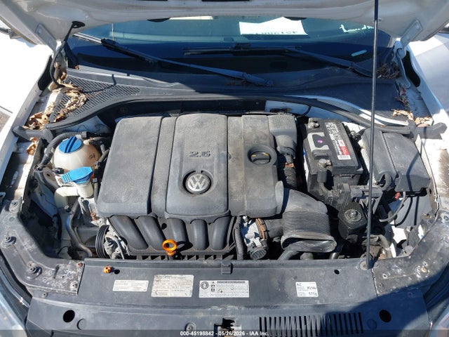 Volkswagen Passat 2.5l Sel