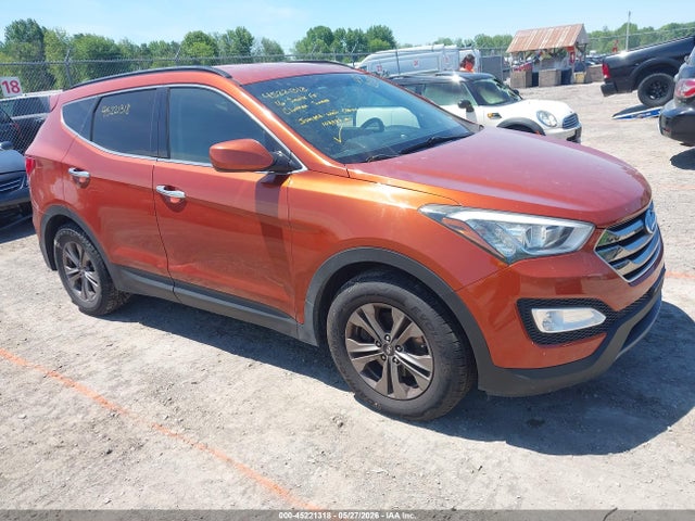 Salvage Hyundai SANTA FE Image