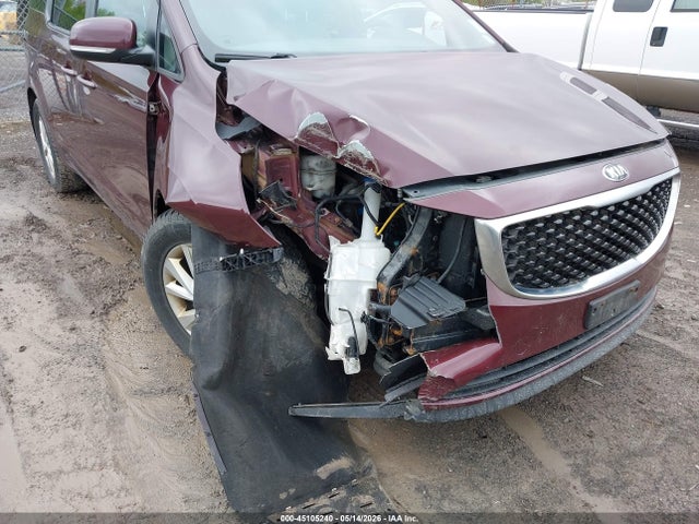 Kia Sedona Lx