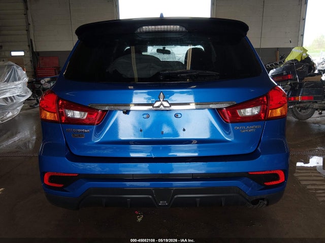 Mitsubishi Outlander 2.0 Le