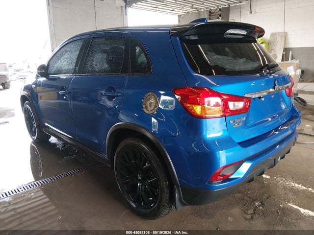 Mitsubishi Outlander 2.0 Le