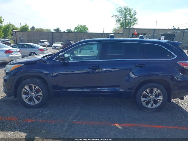 Toyota Highlander Xle V6