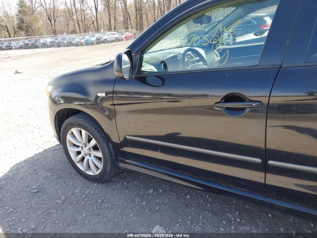 Mitsubishi Outlander Se