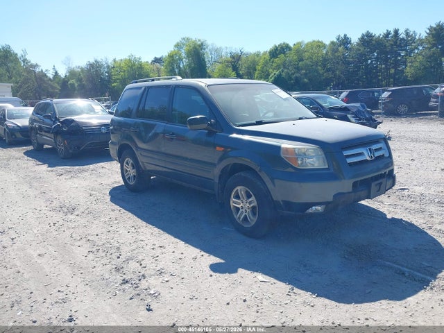 Salvage Honda Pilot Image