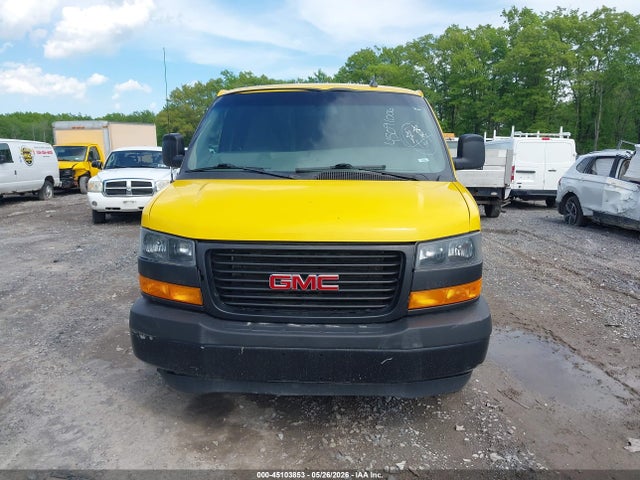 GMC Savana Rwd 2500 Regular Wheelbase Work Van