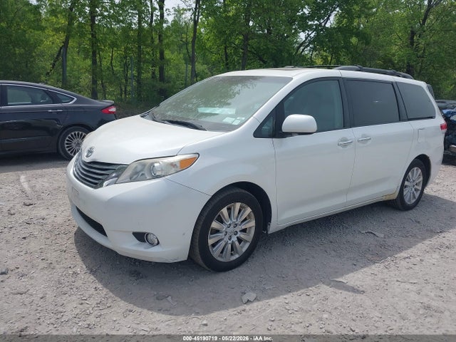 Toyota Sienna Limited