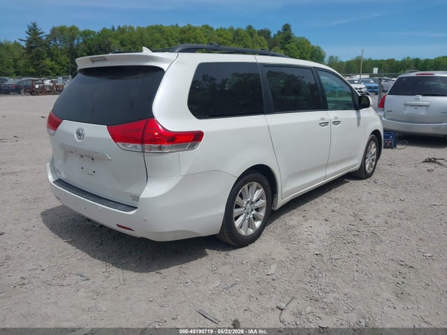 Toyota Sienna Limited