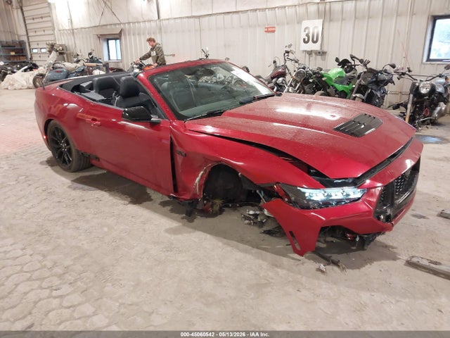 Salvage Ford Mustang Image