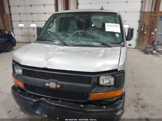 Chevrolet Express Ls