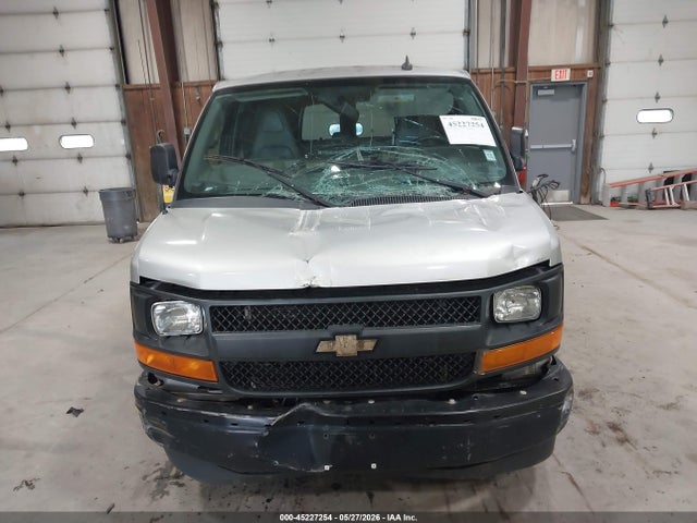 Chevrolet Express Ls