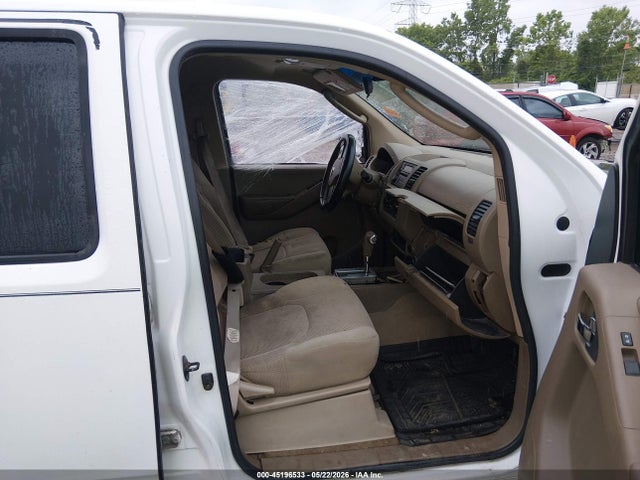 Nissan Frontier Se
