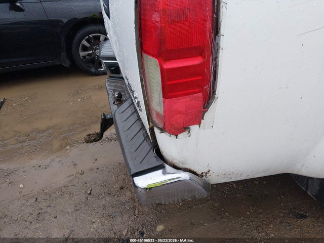 Nissan Frontier Se