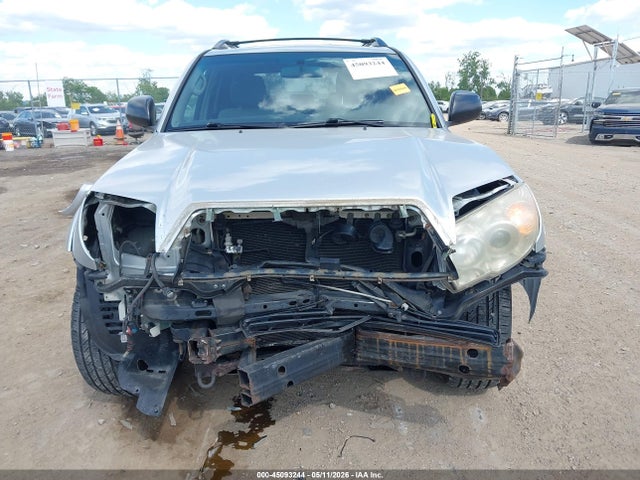 Toyota 4Runner Sr5 V6