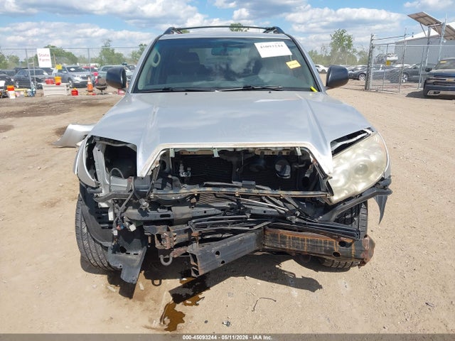 Toyota 4Runner Sr5 V6