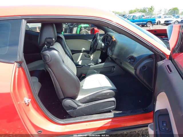 Dodge Challenger Sxt Plus