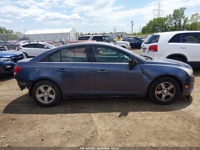 Chevrolet Cruze 1lt Auto