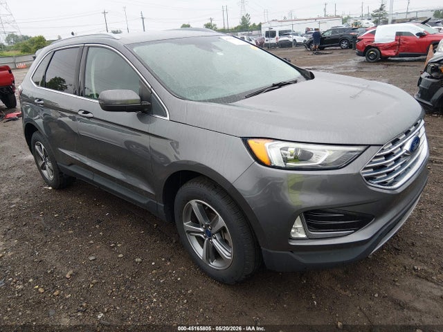 Salvage Ford Edge Image
