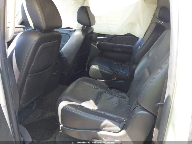 Chevrolet Suburban 1500 Ltz