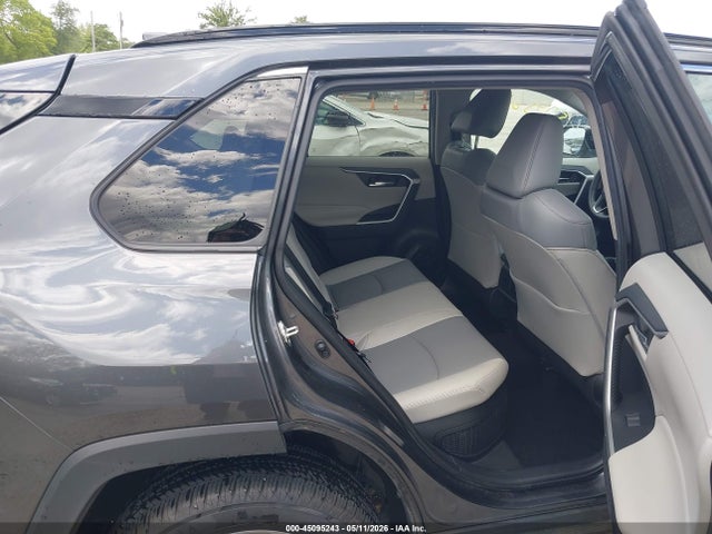 Toyota RAV4 Xle Premium
