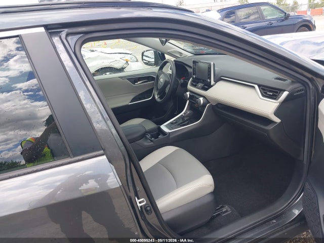 Toyota RAV4 Xle Premium