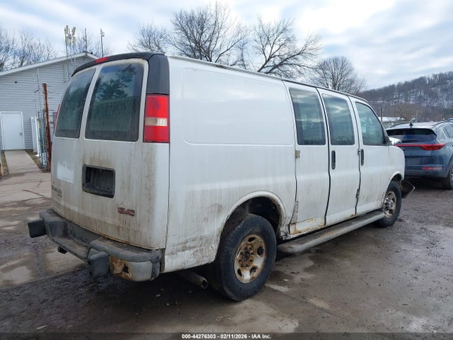 GMC Savana Work Van