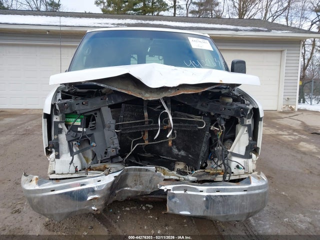 GMC Savana Work Van