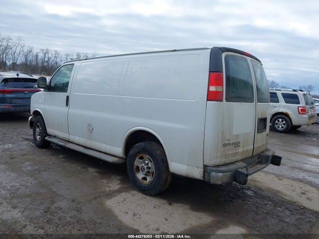 GMC Savana Work Van