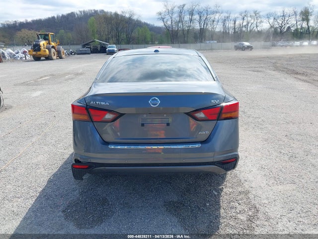 Nissan Altima Sv Intelligent Awd