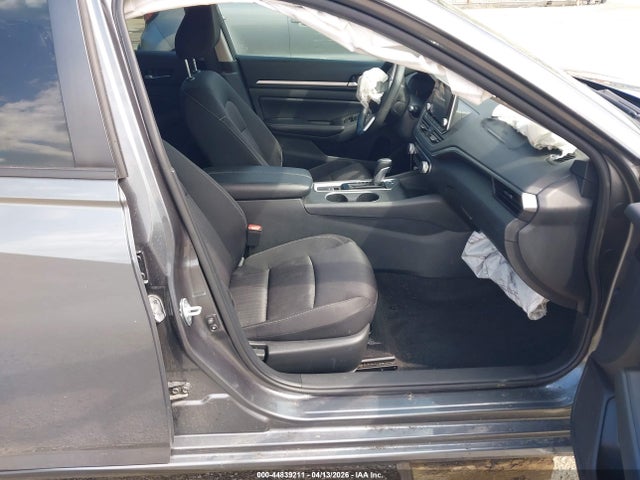 Nissan Altima Sv Intelligent Awd