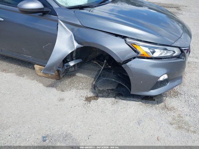 Nissan Altima Sv Intelligent Awd