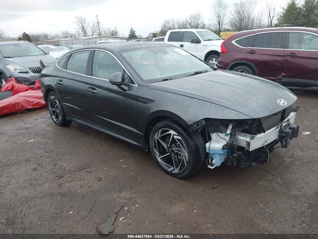 Salvage Hyundai SONATA Image
