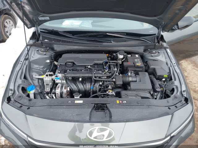 Hyundai ELANTRA Sel Sport