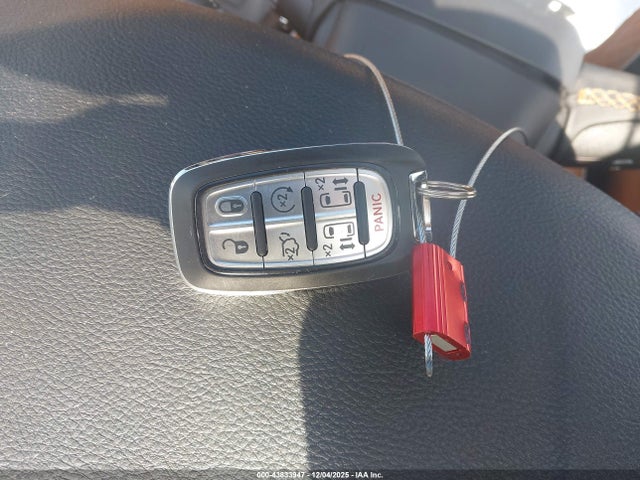 Chrysler Pacifica Pinnacle Awd