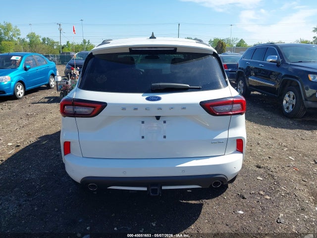 Ford Escape St-line Select