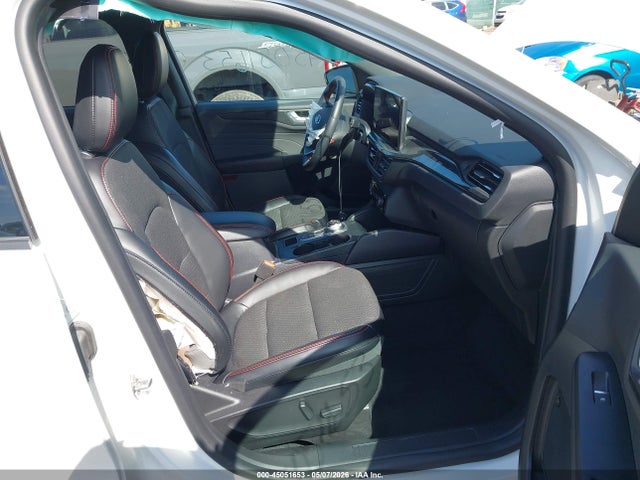 Ford Escape St-line Select