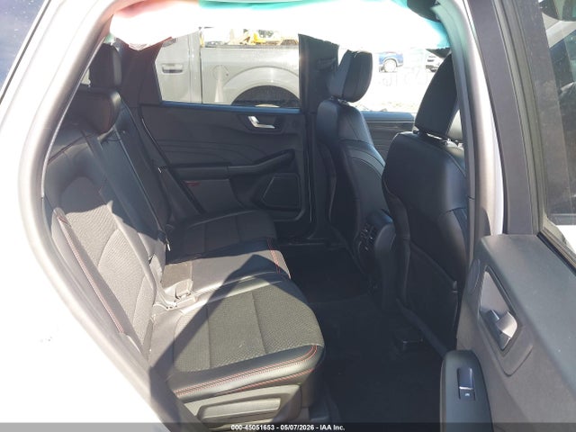 Ford Escape St-line Select