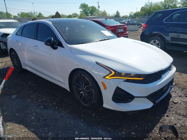 Salvage Kia K5 Image