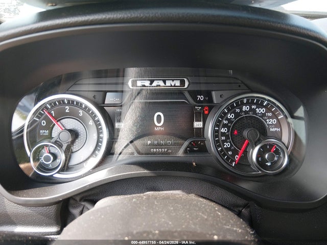 Ram 1500 Big Horn  4x4 5'7 Box