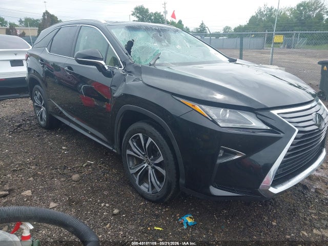 Salvage Lexus RX Image