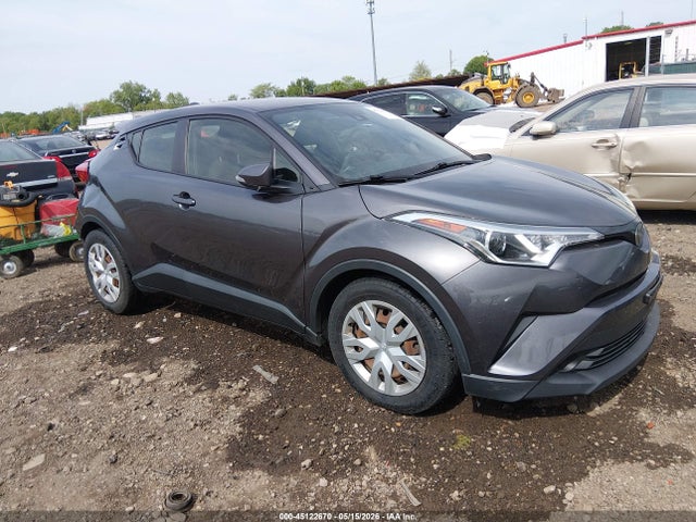 Salvage Toyota C-HR Image