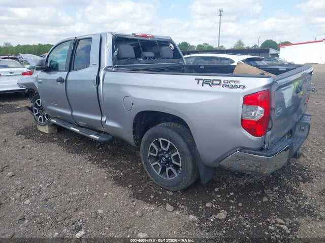 Toyota Tundra Sr5 5.7l V8
