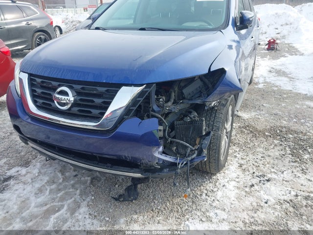 Nissan Pathfinder Sl