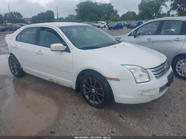 Salvage Ford Fusion Image
